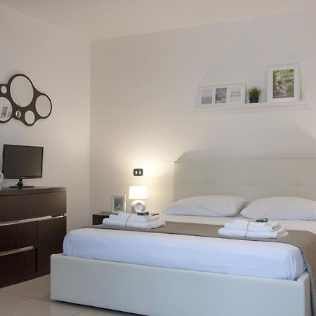 Le Muse Apartment Касерта Екстериор снимка