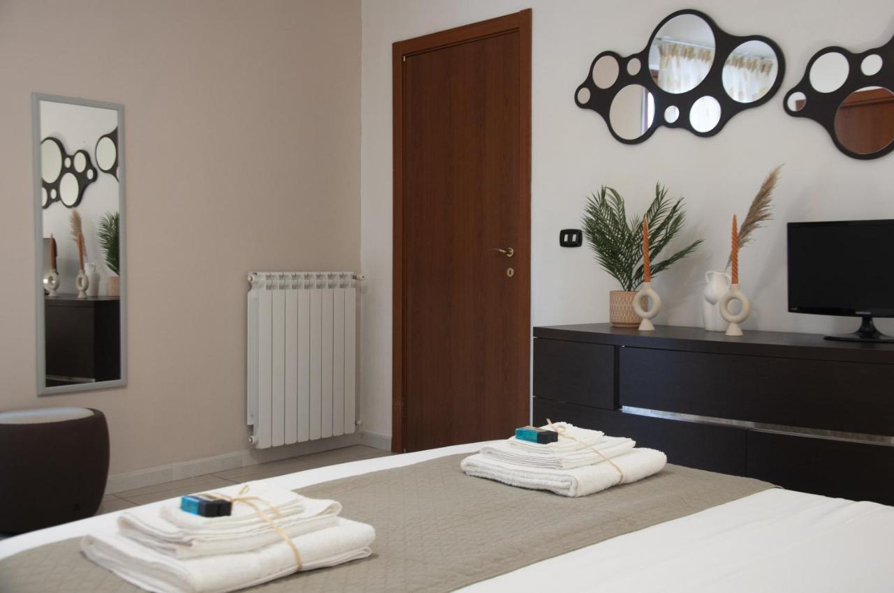 Le Muse Apartment Касерта Екстериор снимка