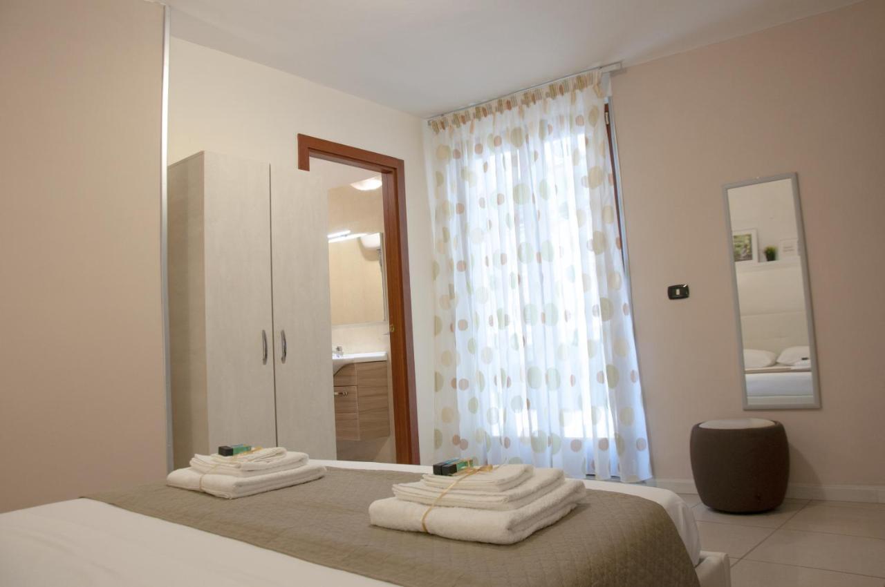 Le Muse Apartment Касерта Екстериор снимка