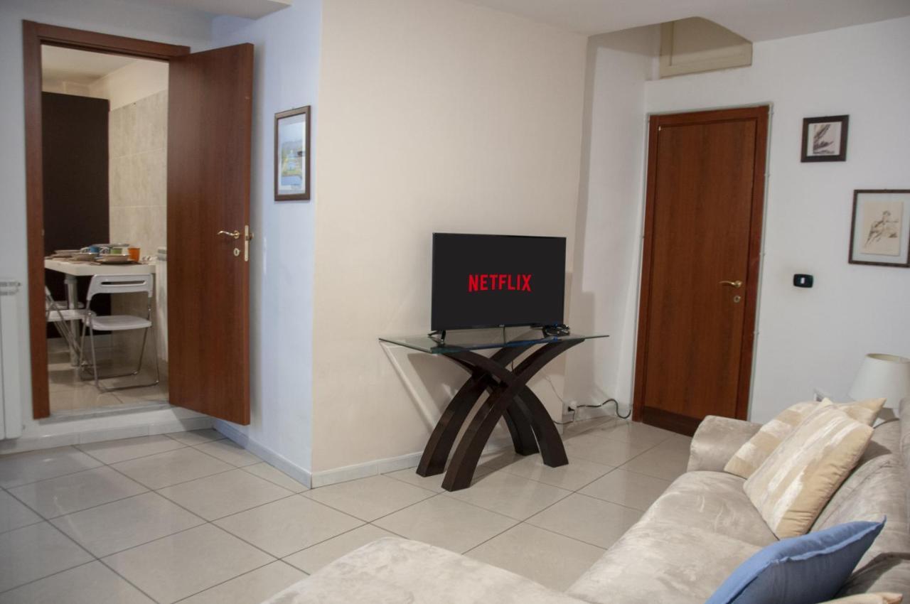 Le Muse Apartment Касерта Екстериор снимка